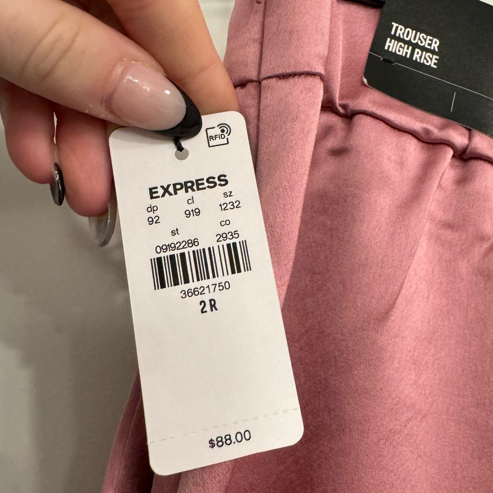 Express High Rise Trouser - Picture 3 of 3